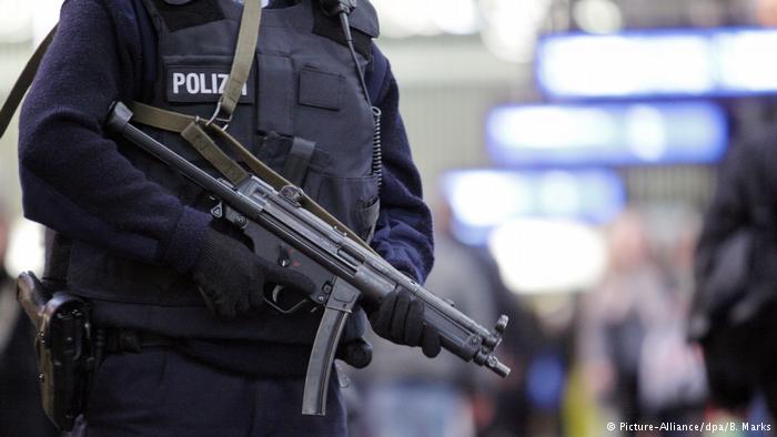 `Islamic State` attack suspect extradited to Germany